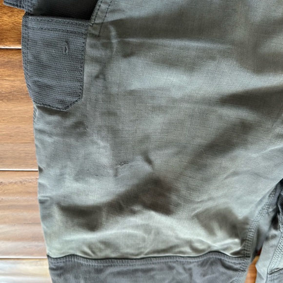 Carhartt Men's Cargo Work Pants size 33x34 - Picture 6 of 7